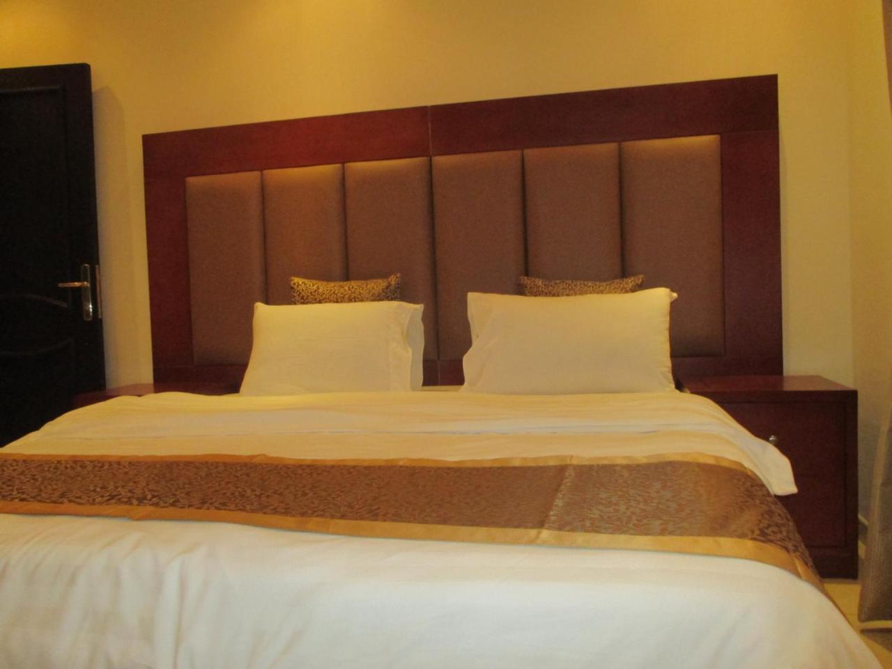 Leen Serviced Apartments Dschidda Exterior foto